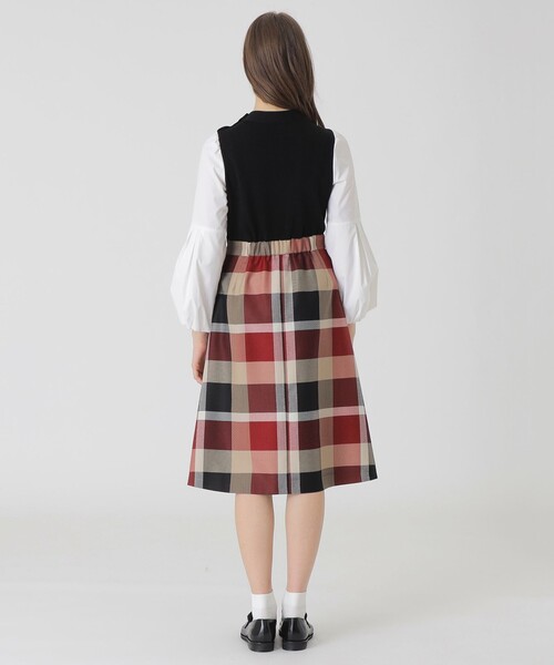 BLUE LABEL CRESTBRIDGE(ブルーレーベルクレストブリッジ)の「ツイードニットドッキングドレス(ワンピース・レディース・レッド/ベージュ系その他/ブラック・36/38/40)」の16枚目の写真