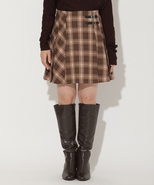 AND COUTURE(アンドクチュール)の「チェックミニスカート(スカート・レディース・グレー系その他/ブラウン系その他/ブラック系その他・MEDIUM/SMALL)」の14枚目の写真