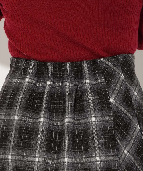 AND COUTURE(アンドクチュール)の「チェックミニスカート(スカート・レディース・グレー系その他/ブラウン系その他/ブラック系その他・MEDIUM/SMALL)」の9枚目の写真