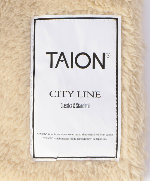 FREAK'S STORE(フリークスストア)の「限定展開 TAION/タイオン CITY REVERSIBLE DOWN SCARF/シティ リバーシブル ダウン スカーフ (ダウン・ボア)(マフラー・レディース・ブラック/オリーブ/オフホワイト・ONE SIZE)」の14枚目の写真