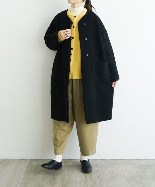 オオカミとシロクマのヴィーカ“ロングメルトン”（ノーカラーコート