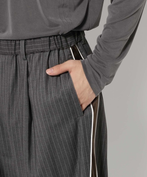 HARE（ハレ）の「3Dラインストライプパンツ(HARE)（その他パンツ・メンズ・グレー/ネイビー・SMALL/MEDIUM）」の12枚目の写真