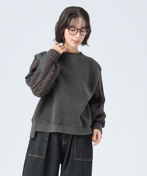 BEAMS HEART（ビームスハート）の「異素材 ボア プルオーバー（Tシャツ/カットソー・レディース・チャコールグレー/ホワイト系その他5/オリーブ・FREE）」の11枚目の写真