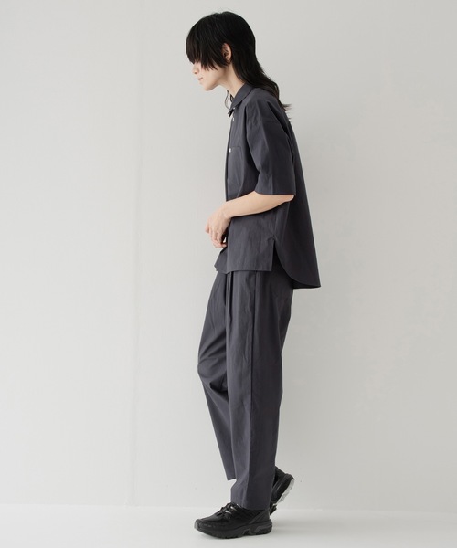 RYU(リュー)の「Omi-zarashi easy slacks(その他パンツ・メンズ・サックスブルー/スミクロ・1/3/4)」の17枚目の写真