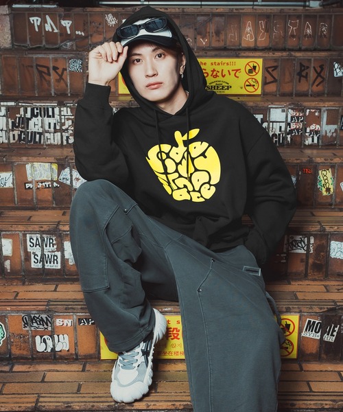 SIDEWAY STANCE】 タイポアップル 裏毛 プルパーカー（パーカー