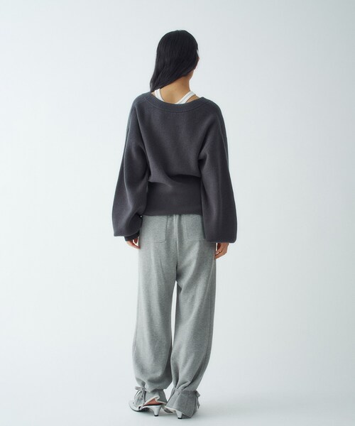 CODE A(コードエー)の「zip form cardigan(カーディガン/ボレロ・レディース・オフホワイト/グレー・00)」の13枚目の写真