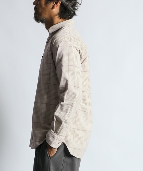 The DUFFER of ST.GEORGE(ザダファーオブセントジョージ)の「CORDUROY CHECK SHIRT:コーデュロイ タッターソール チェックシャツ(シャツ/ブラウス・メンズ・アイボリー/ネイビー・X-LARGE/LARGE/MEDIUM)」の14枚目の写真