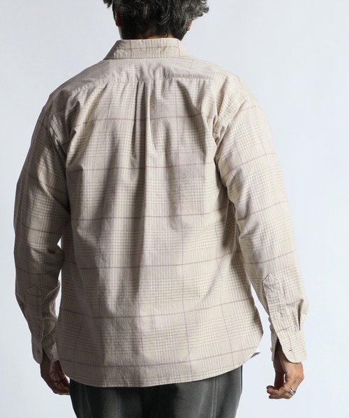 The DUFFER of ST.GEORGE(ザダファーオブセントジョージ)の「CORDUROY CHECK SHIRT:コーデュロイ タッターソール チェックシャツ(シャツ/ブラウス・メンズ・アイボリー/ネイビー・X-LARGE/LARGE/MEDIUM)」の4枚目の写真
