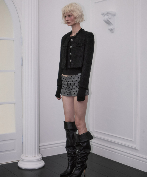 ROSEFRANTZ（ロゼフランツ）の「Fringe Crop Tweed Jacket [Black]（その他アウター・レディース・ブラック・OS）」の3枚目の写真