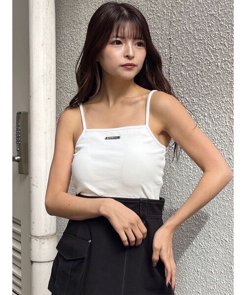 MURUA（ムルーア）の「ロゴプレートスクエアキャミ（キャミソール・レディース・ダークグレー/ブラウン/ホワイト/ネイビー/ブラック/グレー・FREE）」の15枚目の写真