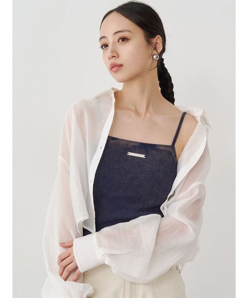 MURUA(ムルーア)の「ロゴプレートスクエアキャミ(キャミソール・レディース・ダークグレー/ブラウン/ホワイト/ネイビー/ブラック/グレー・FREE)」の19枚目の写真