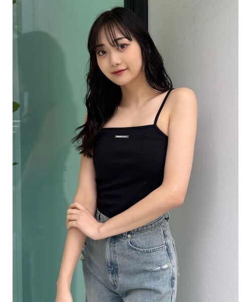 MURUA（ムルーア）の「ロゴプレートスクエアキャミ（キャミソール・レディース・ダークグレー/ブラウン/ホワイト/ネイビー/ブラック/グレー・FREE）」の10枚目の写真