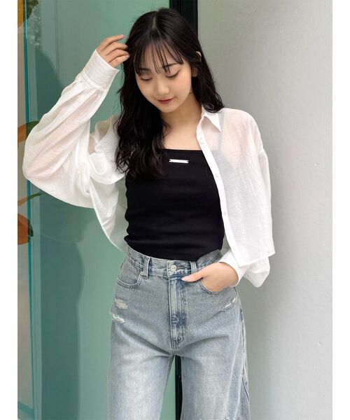 MURUA（ムルーア）の「ロゴプレートスクエアキャミ（キャミソール・レディース・ダークグレー/ブラウン/ホワイト/ネイビー/ブラック/グレー・FREE）」の13枚目の写真