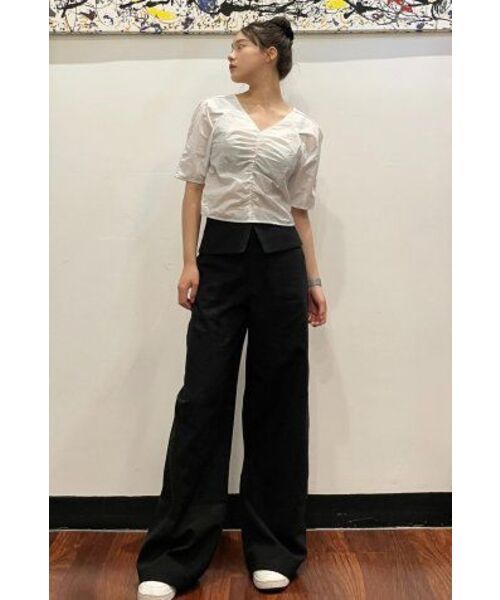 KOLEAT（コレット）の「ウィメンズ 夏 クーリング シュリンク Vネック 半袖Tシャツ [ブラウスver] ホワイト（シャツ/ブラウス・レディース・その他・FREE）」の5枚目の写真