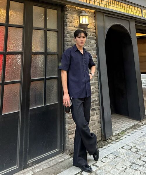 DECET(デケト)の「Loose Flared Jeans DCPT066CPBlack(デニムパンツ・メンズ・その他・26/28/30/32/34)」の5枚目の写真
