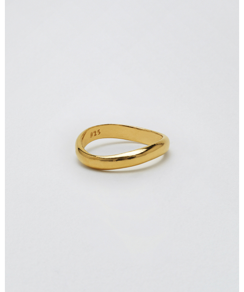 ANOTHERLAYER（アナザーレイヤー）の「Thin Wave Band Ring - Gold (silver925)（リング・レディース・その他・17/11/10/9/12/15 /13）」の2枚目の写真