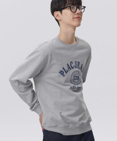 PLAC(プラック)の「グラフィックスウェットシャツグレー(スウェット・メンズ・その他・MEDIUM/LARGE/X-LARGE/X-SMALL/SMALL)」の2枚目の写真