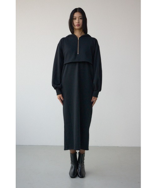 AZUL by moussy(アズールバイマウジー)の「レイヤード風裏起毛フーディーワンピース 春服 冬服 秋服 長袖 スウェット パーカー ハーフジップ(ワンピース・レディース・杢グレー/ブラック・MEDIUM/SMALL)」の6枚目の写真