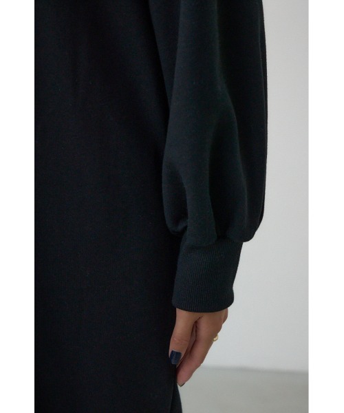 AZUL by moussy(アズールバイマウジー)の「レイヤード風裏起毛フーディーワンピース 春服 冬服 秋服 長袖 スウェット パーカー ハーフジップ(ワンピース・レディース・杢グレー/ブラック・MEDIUM/SMALL)」の12枚目の写真
