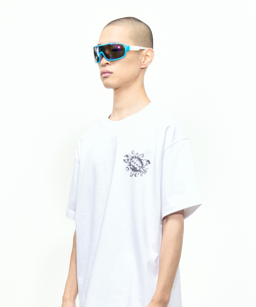 ARWW(エーアールダブリューダブリュー)の「ホワイトアークTシャツ(Tシャツ/カットソー・メンズ・その他・FREE)」の2枚目の写真