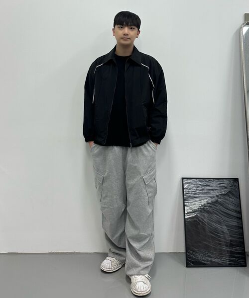 TEN PAST SEVEN(テン ファスト セブン)の「配色パイピングブルゾンジャケット - ブラック(ブルゾン・メンズ・その他・SMALL/MEDIUM/LARGE)」の3枚目の写真