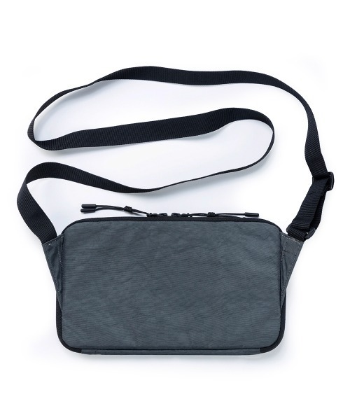 emonique(エモニーク)の「UNION6 クロスバッグ WIDE7 Crossbag(ボディバッグ/ウエストポーチ・メンズ・ブラック/グレー・FREE)」の14枚目の写真