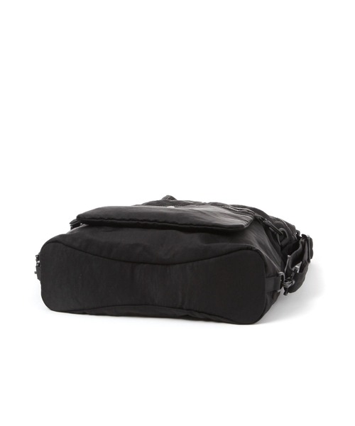 studio CLIP（スタディオクリップ）の「マルチWAYショルダーリュック（ショルダーバッグ・レディース・ブラック/カーキ/ベージュ・FREE）」の8枚目の写真