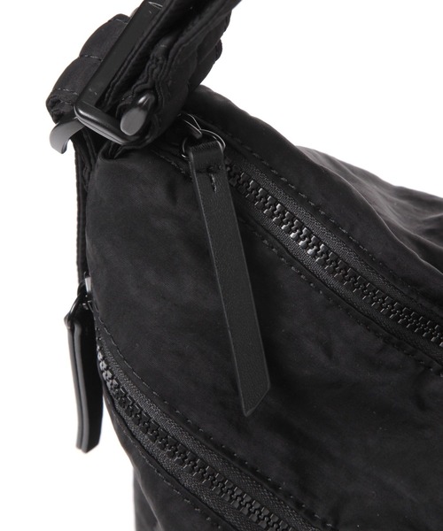 studio CLIP（スタディオクリップ）の「マルチWAYショルダーリュック（ショルダーバッグ・レディース・ブラック/カーキ/ベージュ・FREE）」の11枚目の写真