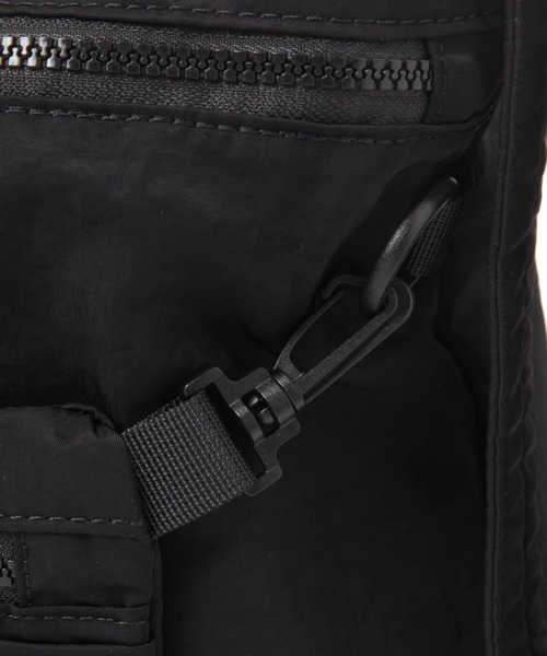 studio CLIP（スタディオクリップ）の「マルチWAYショルダーリュック（ショルダーバッグ・レディース・ブラック/カーキ/ベージュ・FREE）」の13枚目の写真