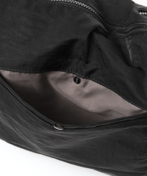 studio CLIP（スタディオクリップ）の「マルチWAYショルダーリュック（ショルダーバッグ・レディース・ブラック/カーキ/ベージュ・FREE）」の16枚目の写真