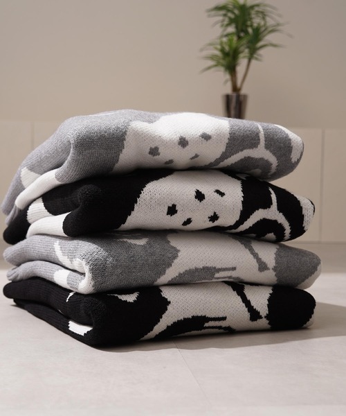 1111clothing(ワンフォークロージング)の「アニマル ジャガード クルーニット / Animal Jacquard Crew Neck Knit(ニット/セーター・メンズ・グレー系1/ブラック系3/ブラック系2/ブラック系4/グレー系2/グレー系3/グレー系4/ブラック系1・M/L)」の20枚目の写真