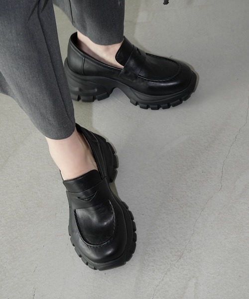 chuclla（チュクラ）の「ボリュームソール スニーカーローファー chs26s001（ローファー・レディース・ブラック・40/39/38/37/36）」の2枚目の写真
