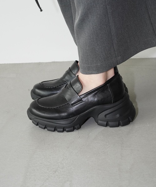 chuclla（チュクラ）の「ボリュームソール スニーカーローファー chs26s001（ローファー・レディース・ブラック・40/39/38/37/36）」の7枚目の写真