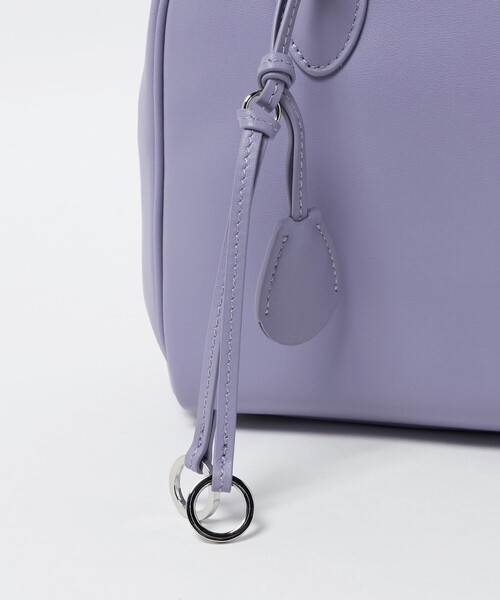 tov（トーヴ）の「＜TOV＞ MOU S（ショルダーバッグ・レディース・ライラック/ブラック・FREE）」の21枚目の写真