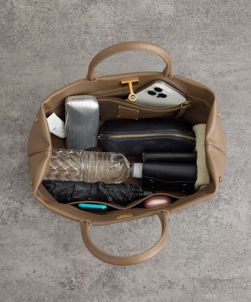 SALON adam et rope'（サロン アダム エ ロペ）の「【WEB限定】【WS（ドゥーブル）】ソフトレザーメタルロックボストン（ハンドバッグ・レディース・ブラック系その他/ブラック/ベージュ系その他・FREE）」の8枚目の写真