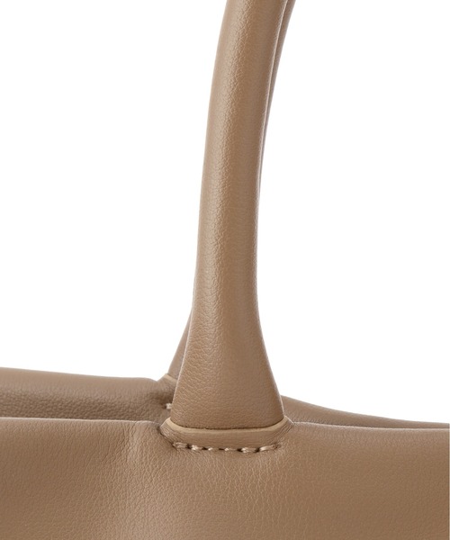 SALON adam et rope'（サロン アダム エ ロペ）の「【WEB限定】【WS（ドゥーブル）】ソフトレザーメタルロックボストン（ハンドバッグ・レディース・ブラック系その他/ブラック/ベージュ系その他・FREE）」の17枚目の写真