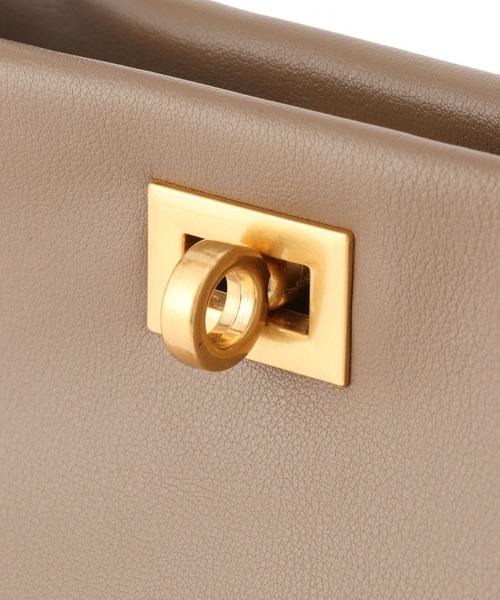 SALON adam et rope'（サロン アダム エ ロペ）の「【WEB限定】【WS（ドゥーブル）】ソフトレザーメタルロックボストン（ハンドバッグ・レディース・ブラック系その他/ブラック/ベージュ系その他・FREE）」の19枚目の写真