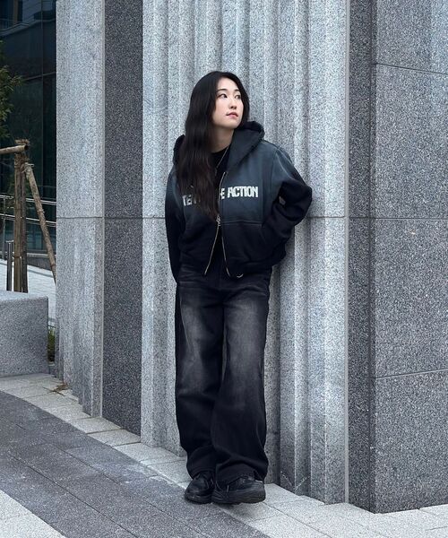 ACSHI(アクシ)の「バックフラップポケットバルーンフィットワイドデニムパンツユニセックス(ブラック)(デニムパンツ・メンズ・その他・S/M/L/XL/XS/XXL)」の6枚目の写真