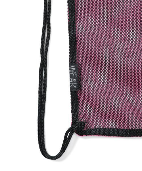 AOMG(エイオエムジー)の「Loco x TNT WEAK Mesh Gym Sack(メッセンジャーバッグ・レディース・その他・FREE)」の4枚目の写真