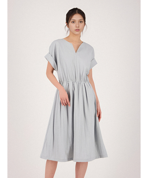 ACUD（アクド）の「Sleeve Detail Slit Dress _Ivory（ワンピース・レディース・アイボリー・S/M）」の5枚目の写真