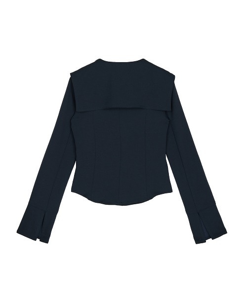 Ameri(アメリ)の「SQUARE COLLAR BACK SATIN BLOUSE(シャツ/ブラウス・レディース・アイボリー/ネイビー/ライトグリーン・SMALL/MEDIUM)」の11枚目の写真