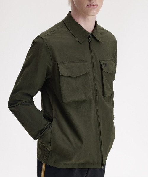 FRED PERRY(フレッドペリー)の「Ripstop Pocket Overshirt/リップストップポケットオーバーシャツ(シャツ/ブラウス・メンズ・ベージュ/ダークカーキ・S/M/L)」の20枚目の写真