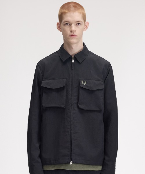 FRED PERRY(フレッドペリー)の「Ripstop Pocket Overshirt/リップストップポケットオーバーシャツ(シャツ/ブラウス・メンズ・ベージュ/ダークカーキ・S/M/L)」の16枚目の写真