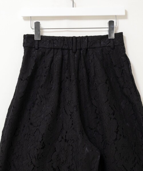 NOLLEY’S（ノーリーズ）の「クロップドワイドレースパンツ（その他パンツ・レディース・ブラック/ホワイト・36/38）」の12枚目の写真