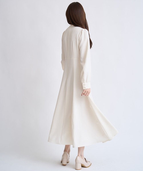 NOELA（ノエラ）の「カットワーク刺繍ワンピース（ワンピース・レディース・オフホワイト/グレー/イエロー・S/M）」の6枚目の写真