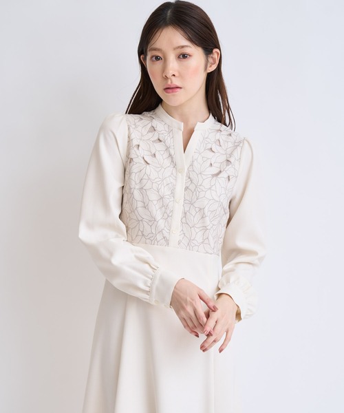 NOELA（ノエラ）の「カットワーク刺繍ワンピース（ワンピース・レディース・オフホワイト/グレー/イエロー・S/M）」の7枚目の写真