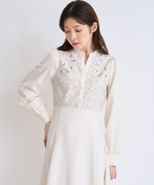 NOELA（ノエラ）の「カットワーク刺繍ワンピース（ワンピース・レディース・オフホワイト/グレー/イエロー・S/M）」の8枚目の写真