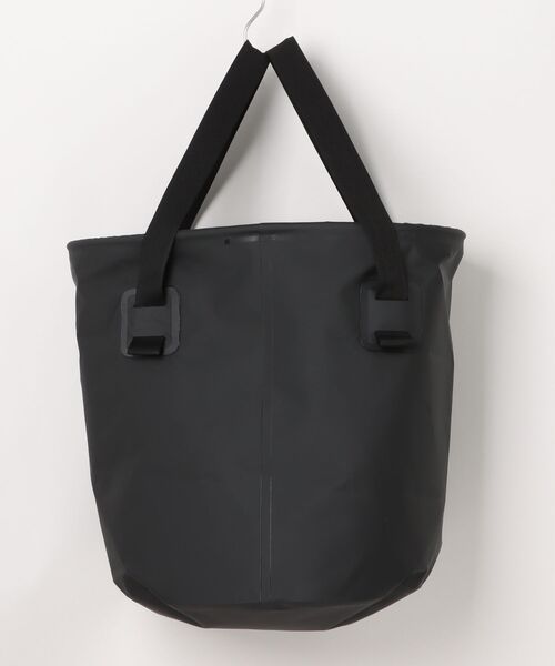 RVCA(ルーカ)の「RVCA メンズ RADIUS BUCKET トートバッグ 【2026年春夏モデル】(トートバッグ・メンズ・ブラック・FREE)」の2枚目の写真