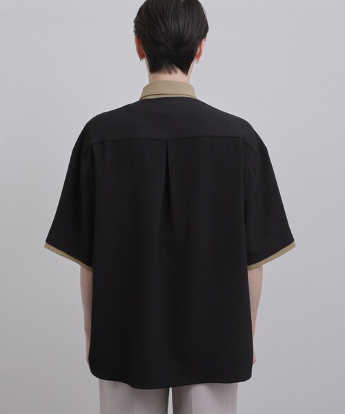 tk.TAKEO KIKUCHI（ティーケータケオキクチ）の「【さらりタッチ】クレリックレギュラーシャツ/ドレープ/配色襟/バイカラー/美シルエット/夏服（シャツ/ブラウス・メンズ・ブルー系その他6/ブラック系4/ホワイト系5・02/03）」の19枚目の写真