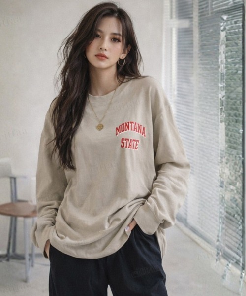Dalfwin（ダールフィン）の「MONTANAヴィンテージプリント長袖Tシャツ（Tシャツ/カットソー・レディース・チャコールグレー/ベージュ・FREE）」の2枚目の写真